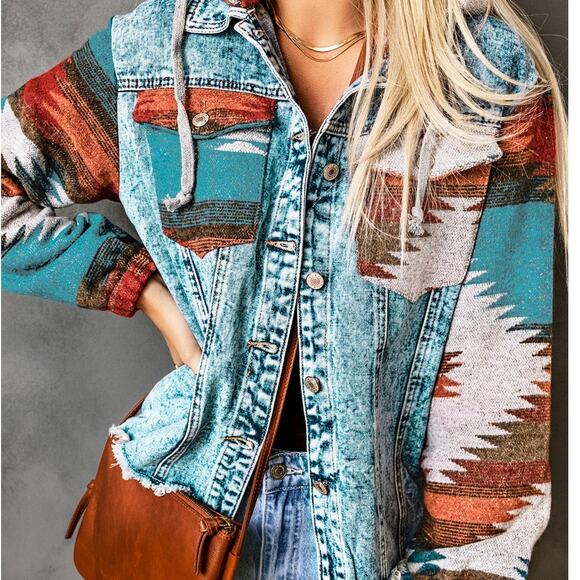 Beautiful Multicolor Aztec Print Frayed Hem Denim Jacket - Picture 5 of 8